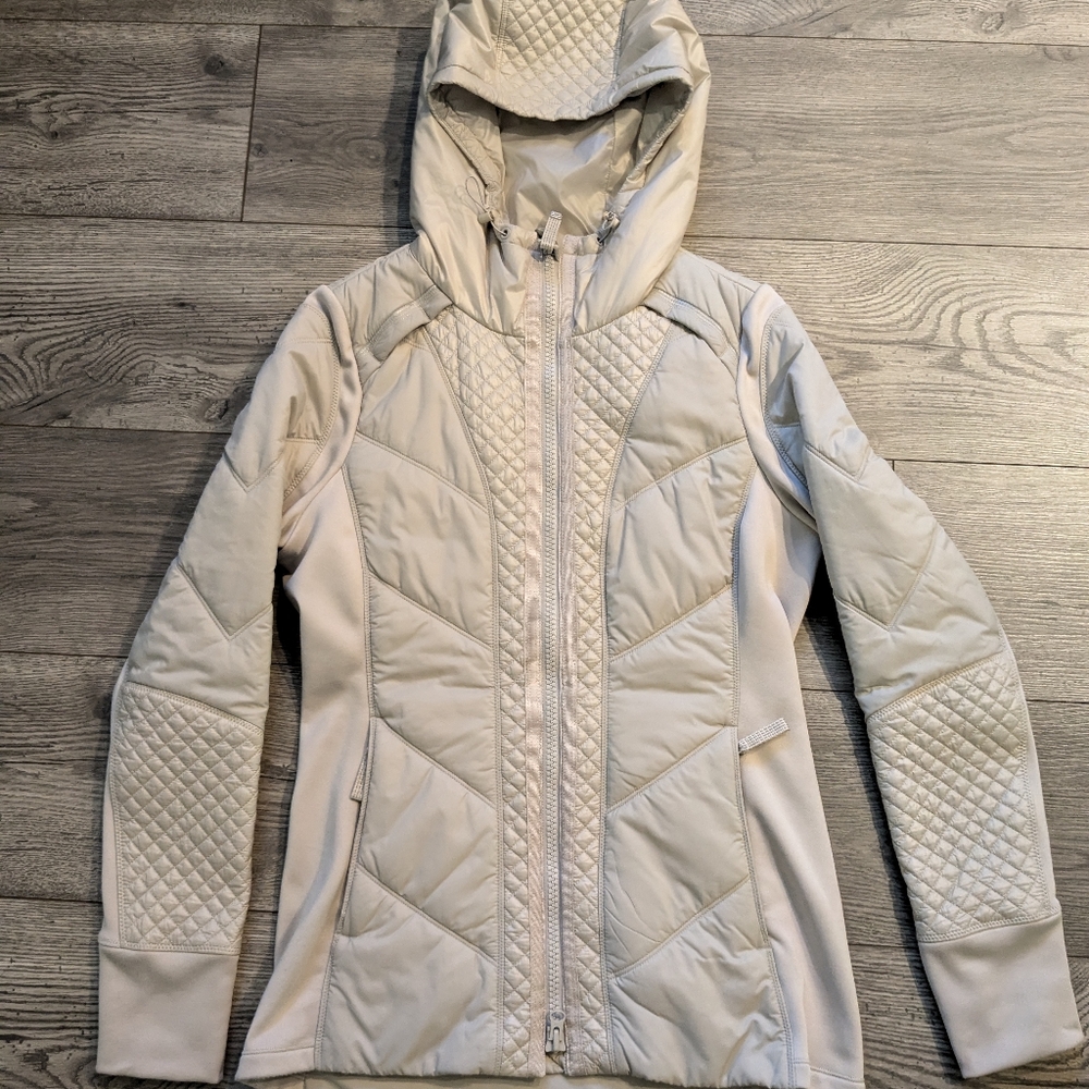 Athleta Taupe Rock Ridge Primaloft Quilted Zip Close Jacket Size SMALL